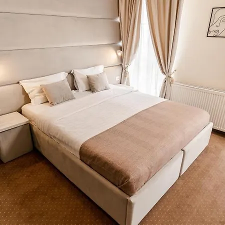 Maison d'hôtes Pensiunea Elisei 3*