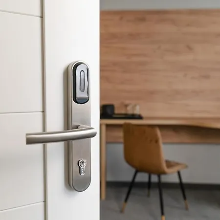 Pensiunea Elisei Konukevi 3*