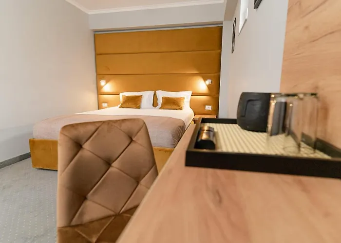 בית הארחה Pensiunea Elisei